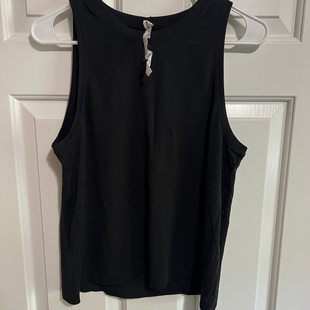 Lululemon Train to Be Tank